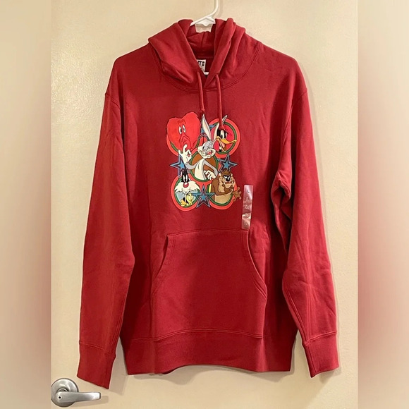 UNIQLO x LOONEY TUNES WB Long Sleeve Sweat Pullover Hoodie in Red‎ - Picture 5 of 9